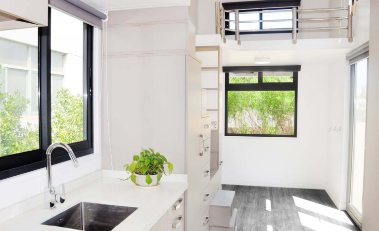 Lecco kitchen and main living zone